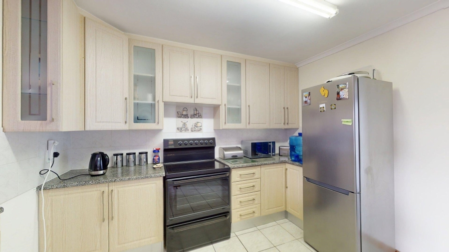 2 Bedroom Property for Sale in Sherwood Eastern Cape